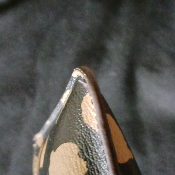 Coach leopard print wallet - Picture 2 of 5